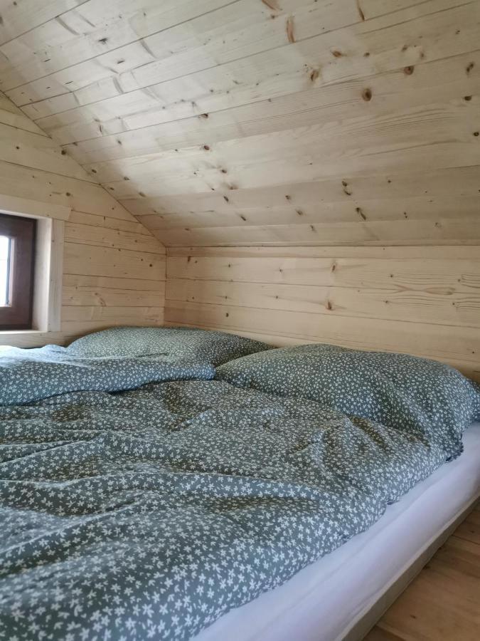 TreeHome glamping Střítež Eksteriør billede